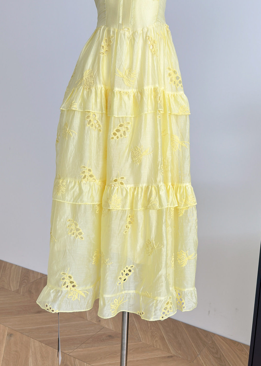 Square Neck Ruffle Bow Cap Sleeve Eyelet Embroidery Tiered Midi Dress
