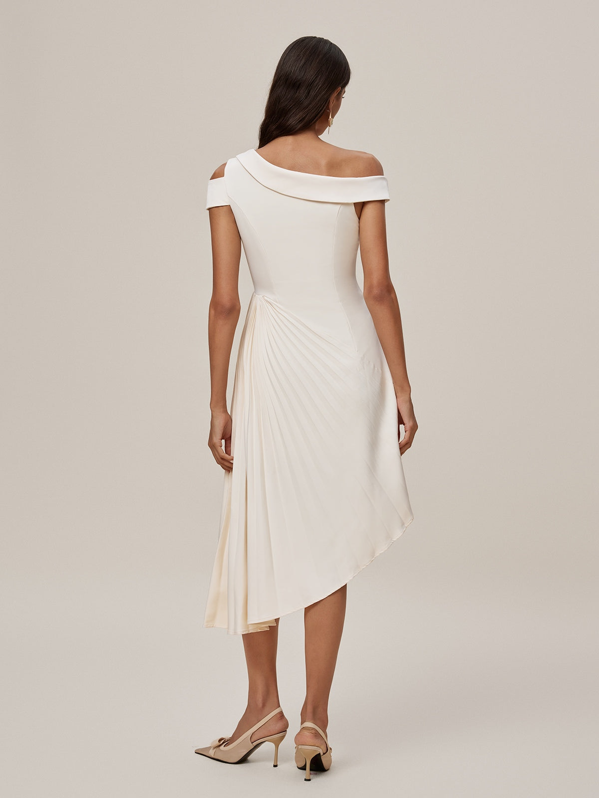 One-Shoulder Cold Shoulder Asymmetric Accordion Pleated Midi Dress