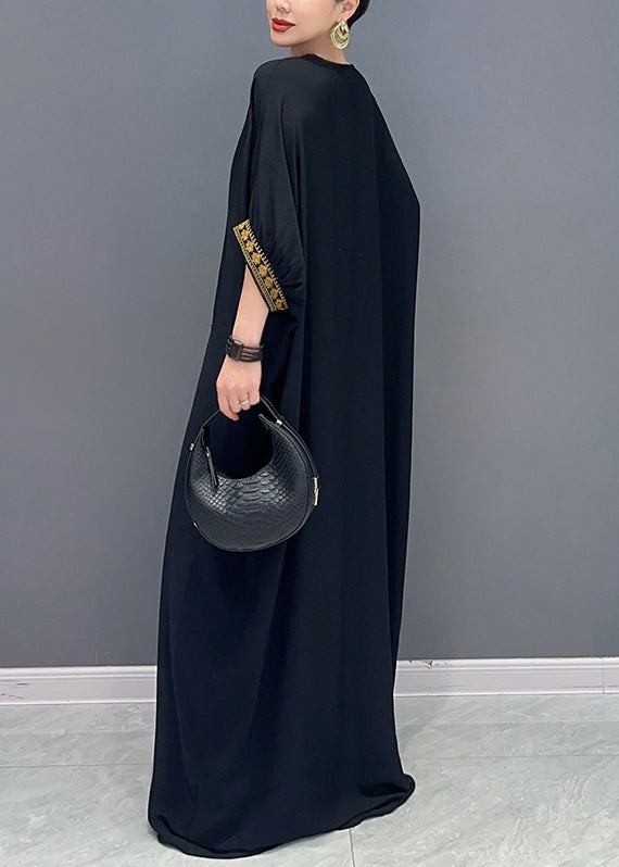 V-Neck Medallion Embroidered Batwing Sleeve Maxi Gown