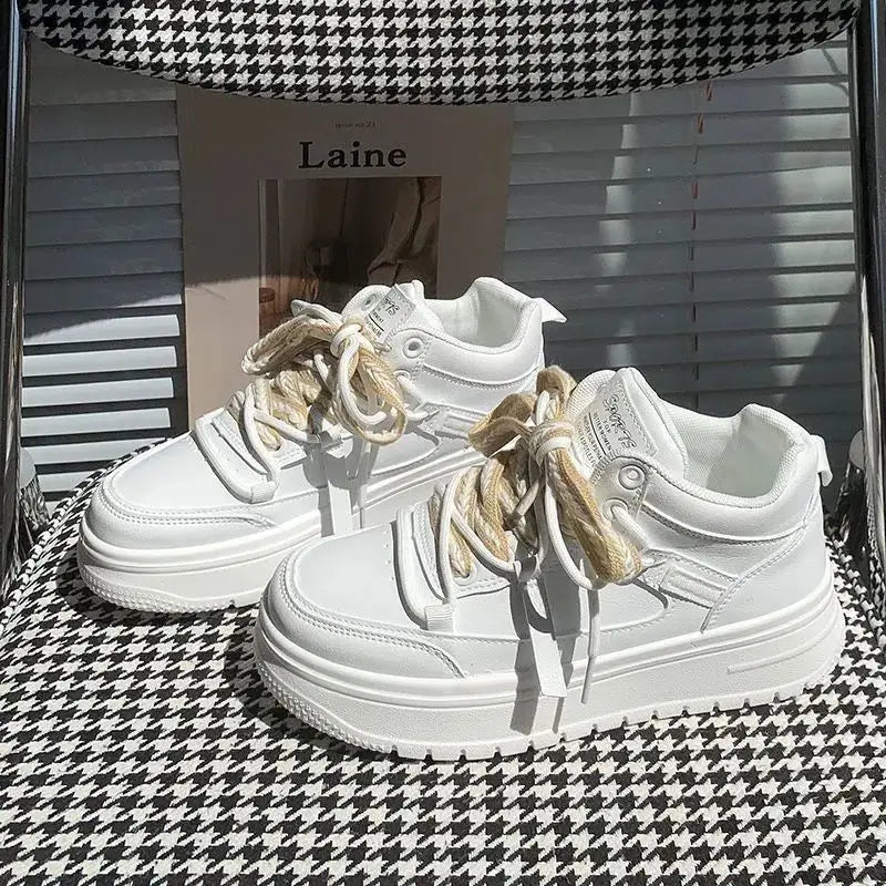 White Casual Sneaker College Style Lace Up Breathable Lady Shoes Solid Color Simplicity Versatile Shoes Women Sneakers