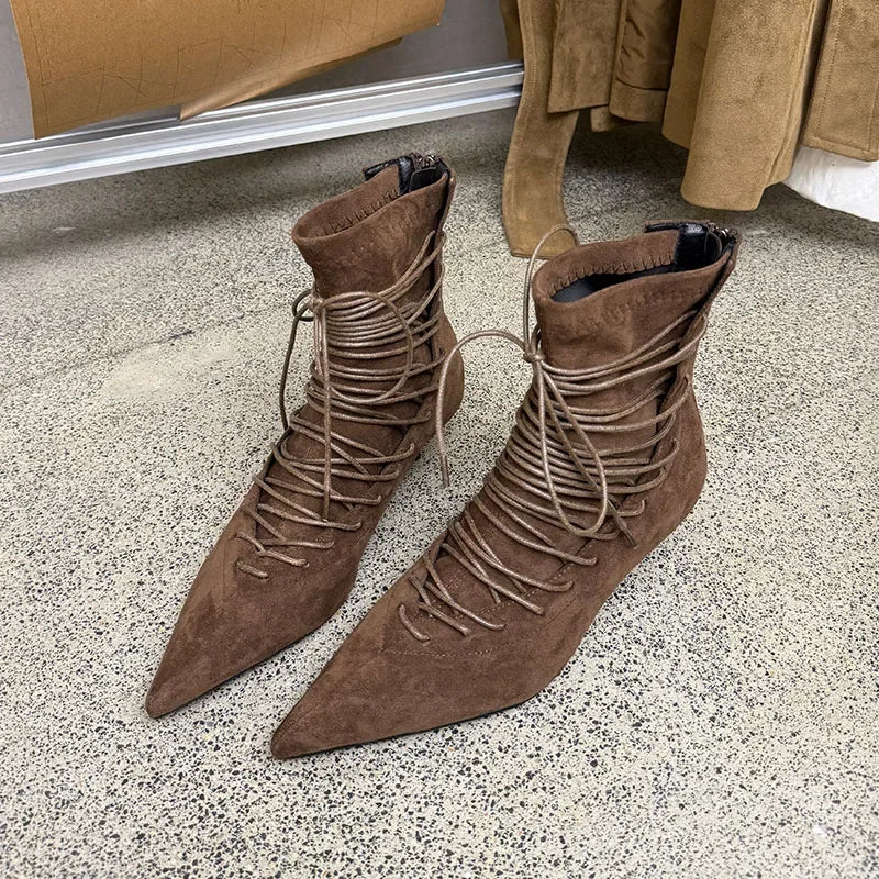 Fashion Pointed Toe Lace Up Ankle Boots Women High Quality Faux Suede Kitten Heel Designer Boot Comfort Back Zipper Modern Boots