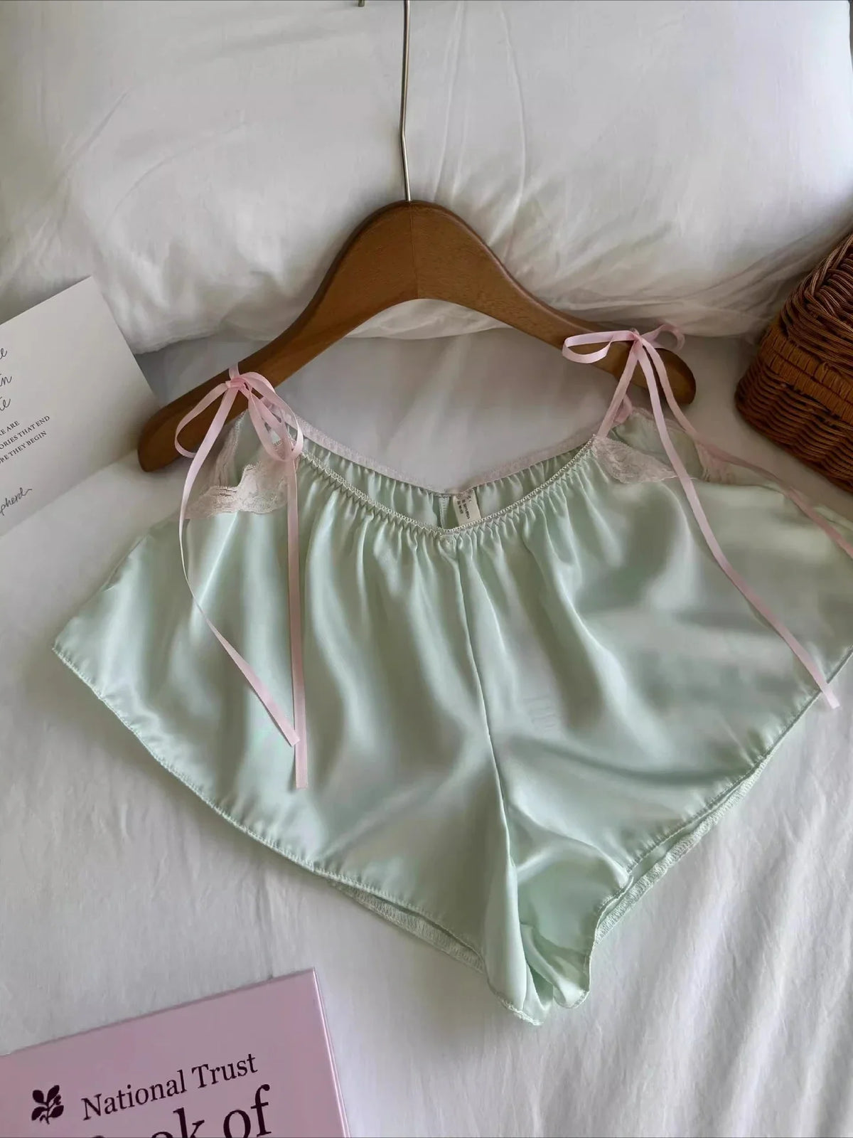 Pure lace lace lace with chest cushion sleepwear for women's summer new style plus size suspender sleepwear set