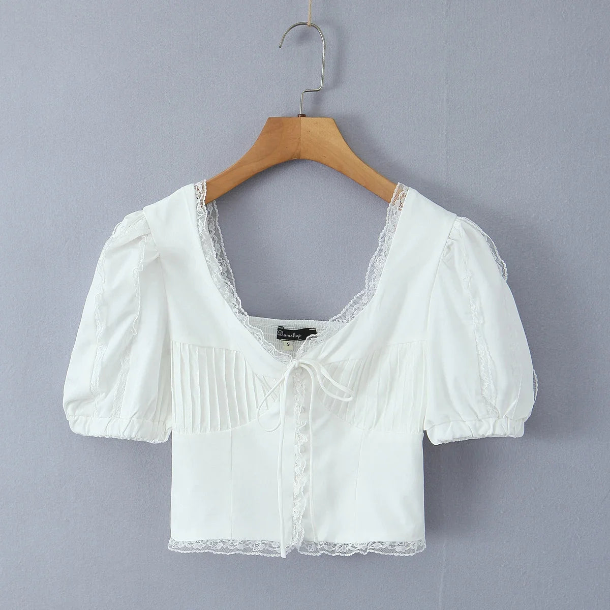 New Summer Short-sleeved Tops Solid Lace Edges V-neck Pleated Design Elegant White Shirt Fashion Holiday Party Crop Tops