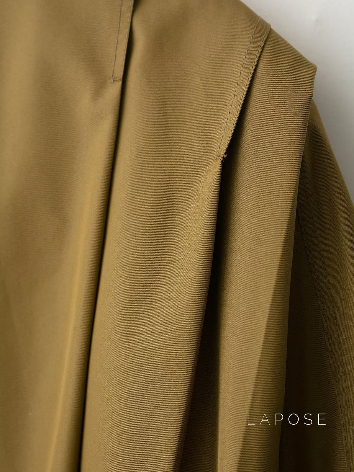 Cierra Pleated Cropped Windbreaker