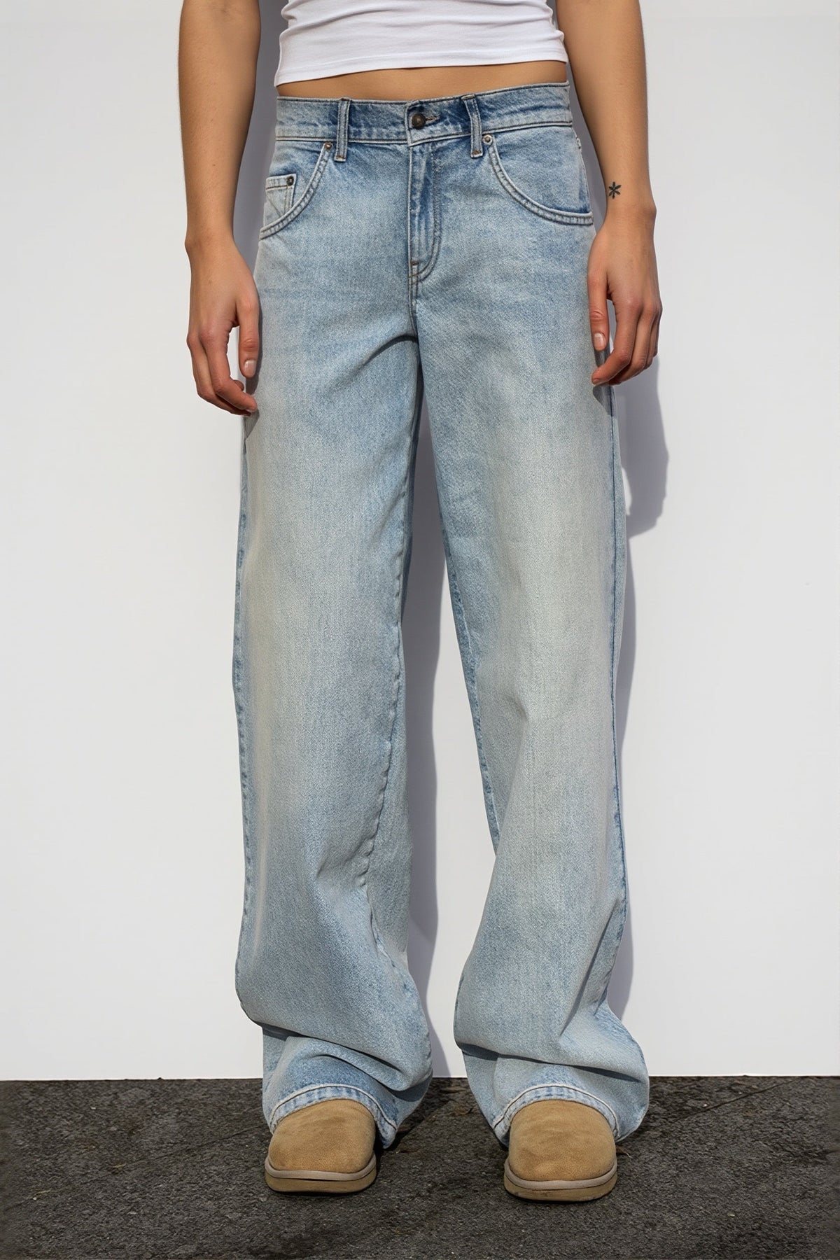 Wings Print Washed Straight Jeans