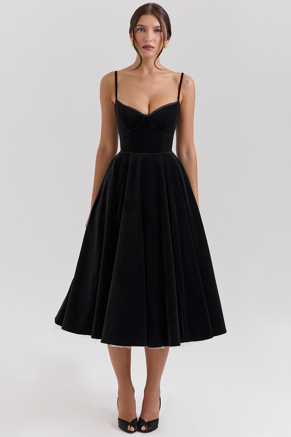 Velvet Sweetheart Lace Trim Spaghetti Strap Pleated Midi Dress