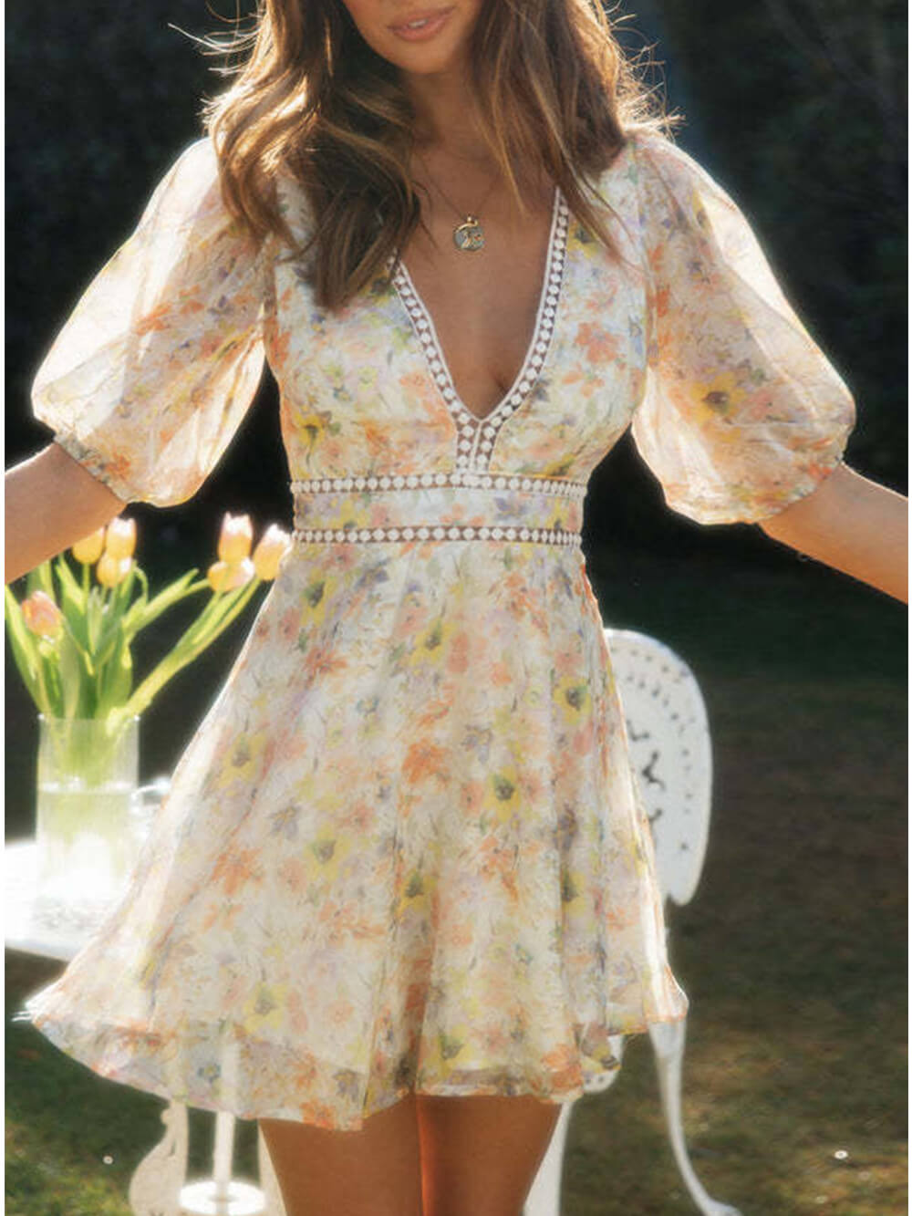 Floral Print Deep V-Neck Crochet Trim Puff Sleeve Mini Dress
