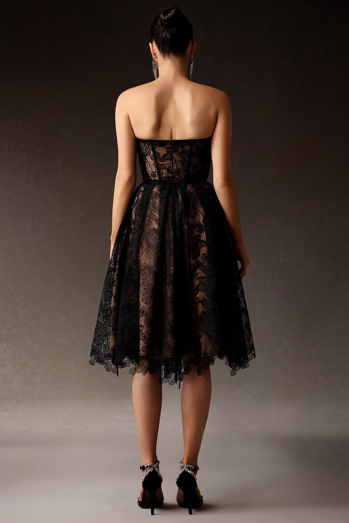 Strapless Lace Corset Sweetheart Scalloped Hem Midi Dress