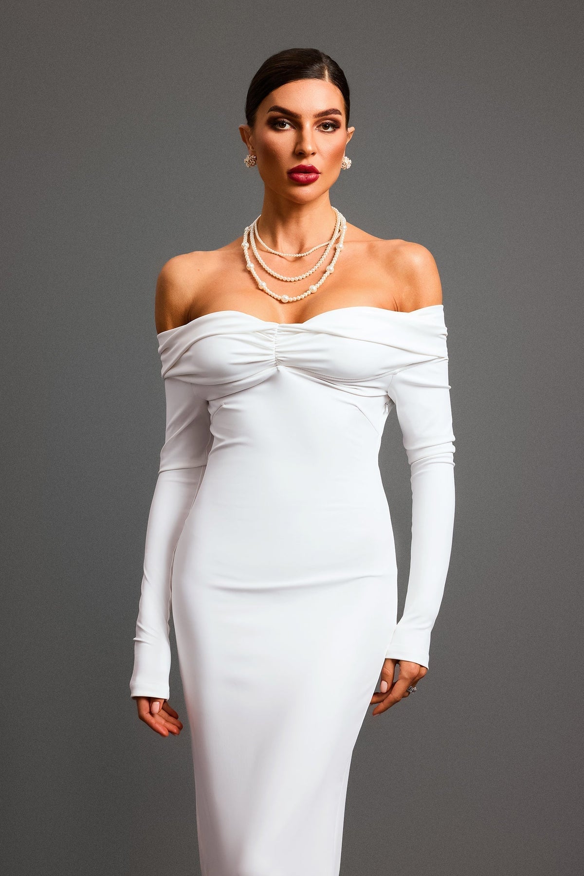 Off Shoulder Ruched Long Sleeve Backless Column Maxi Dress