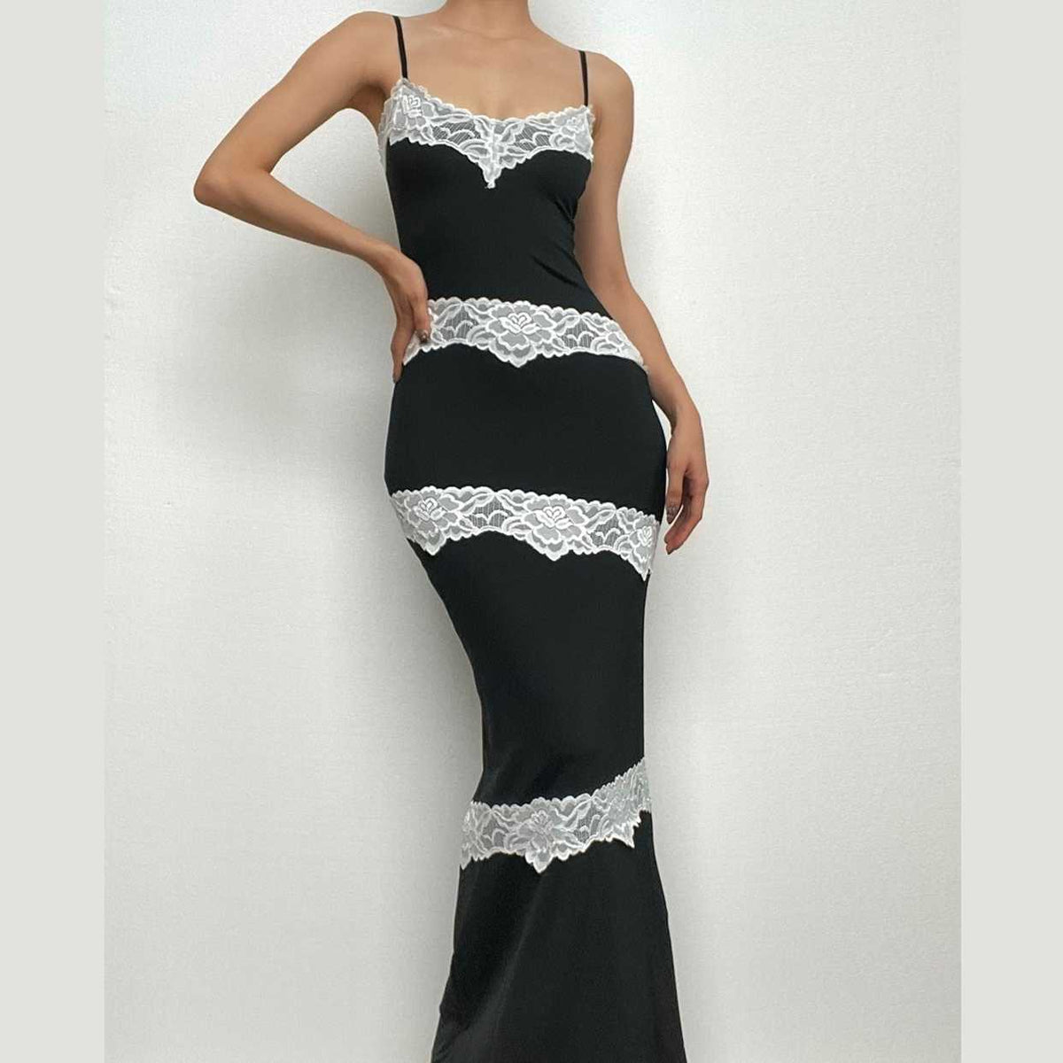 Lace Panel Trim Spaghetti Strap V Neck Bodycon Maxi Dress