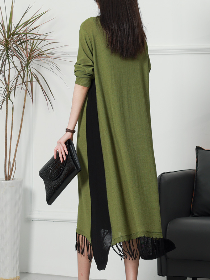 Crew Neck Ribbed Knit Long Sleeve Midi Dress