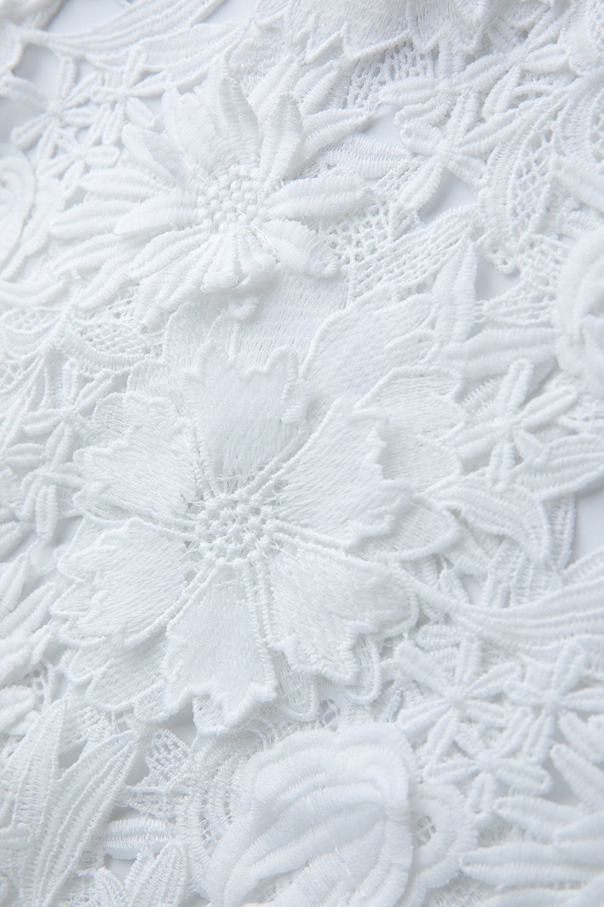 Heavy Lace 3D Embroidery Strapless Camellia Prom Dress
