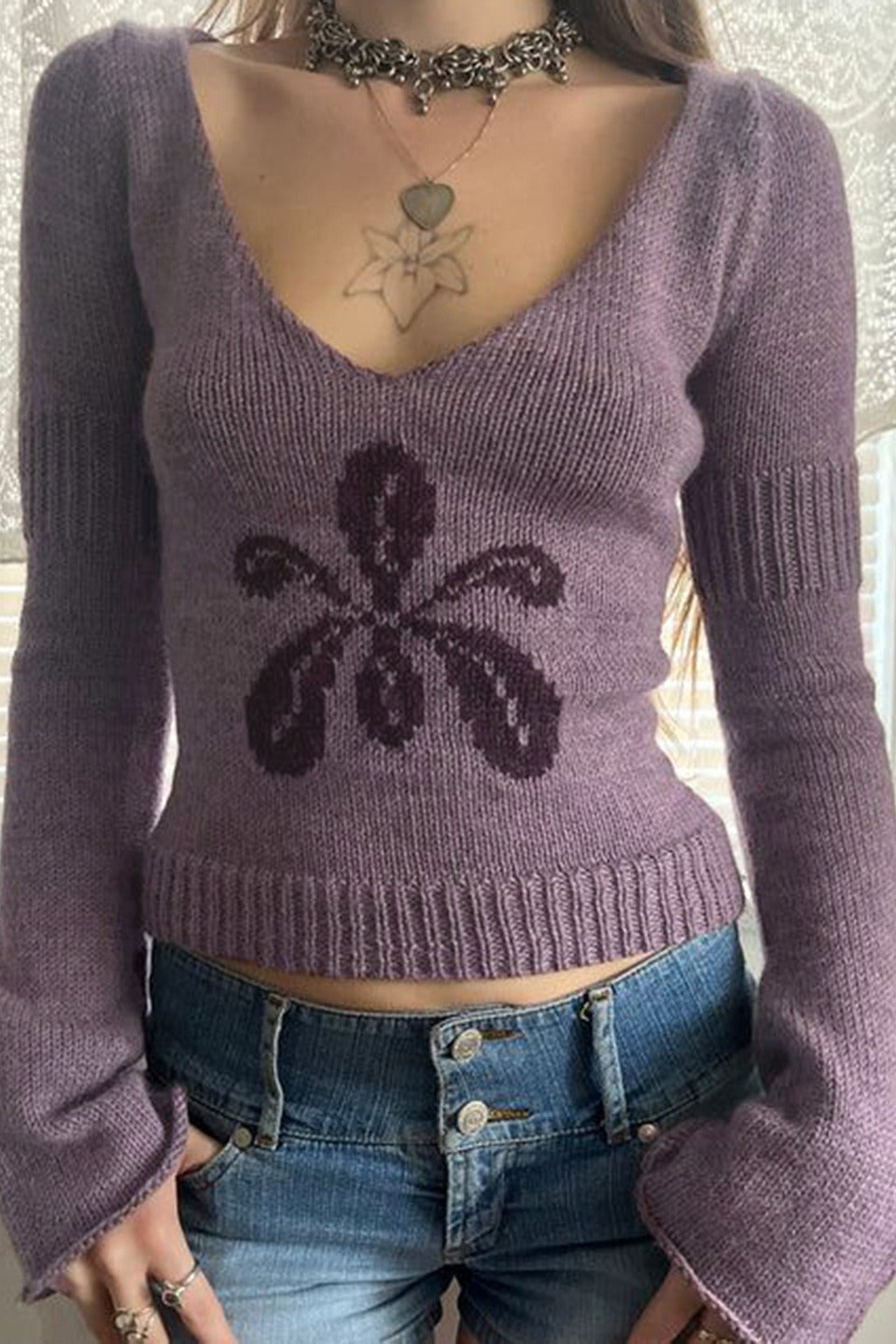 Relaxed Fit V-Neck Floral Sweater