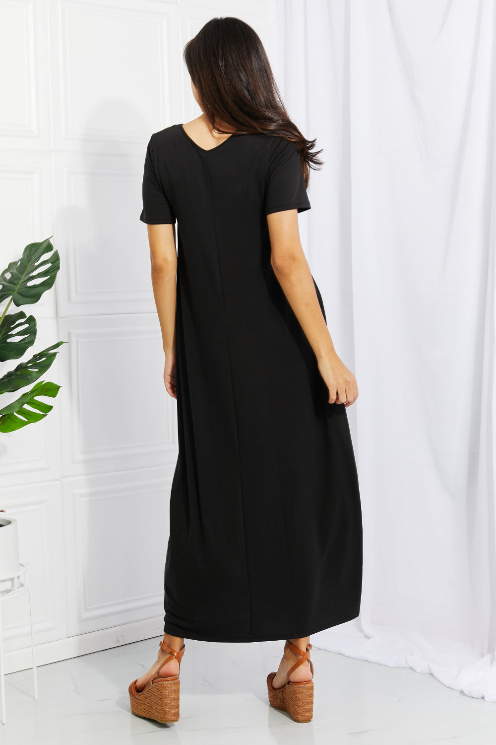 V Neck Short Sleeve Side Pocket Maxi Dress