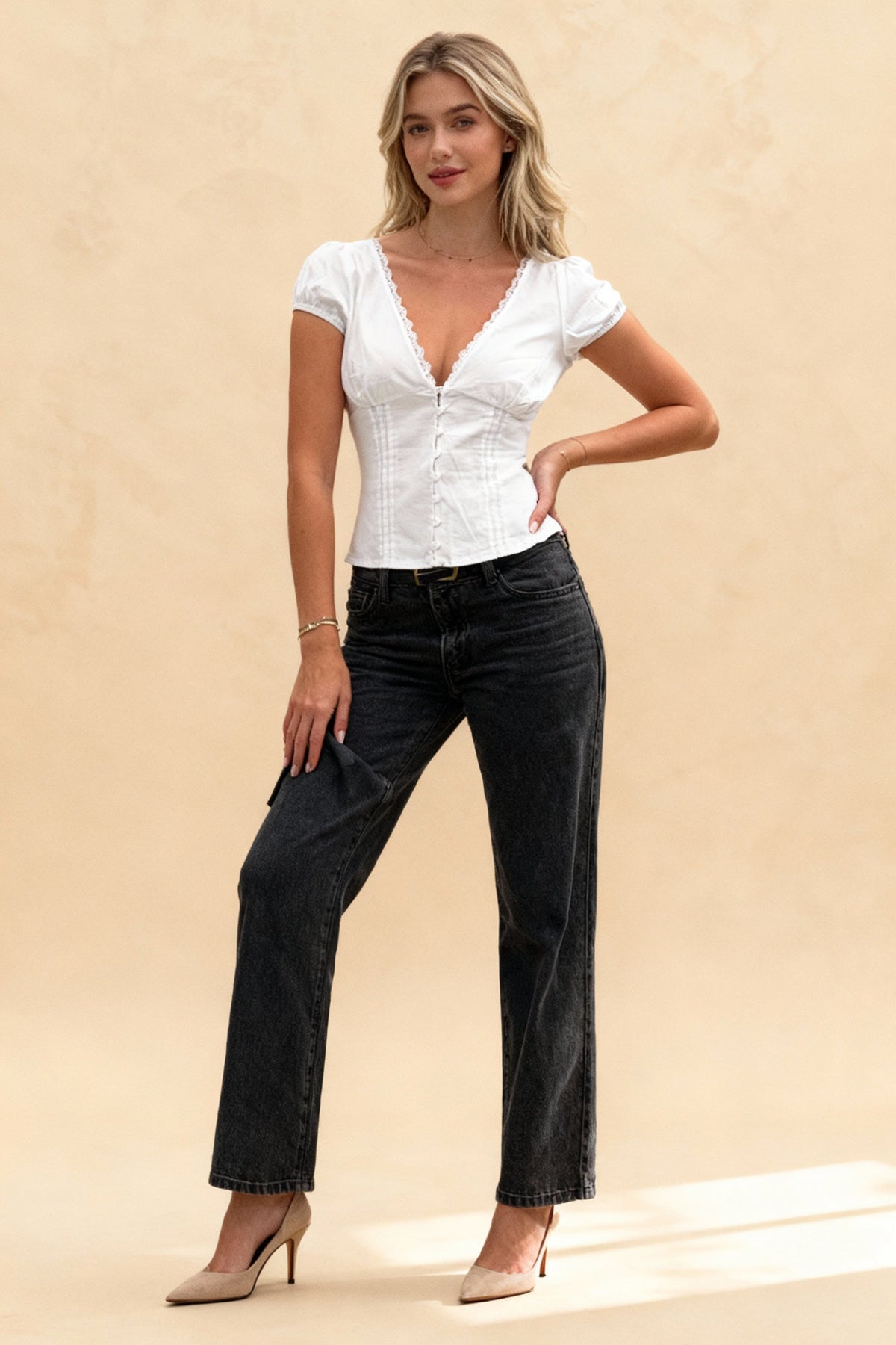 Solid Slim Fit V-Neck Lace Spliced Blouse Crop Top