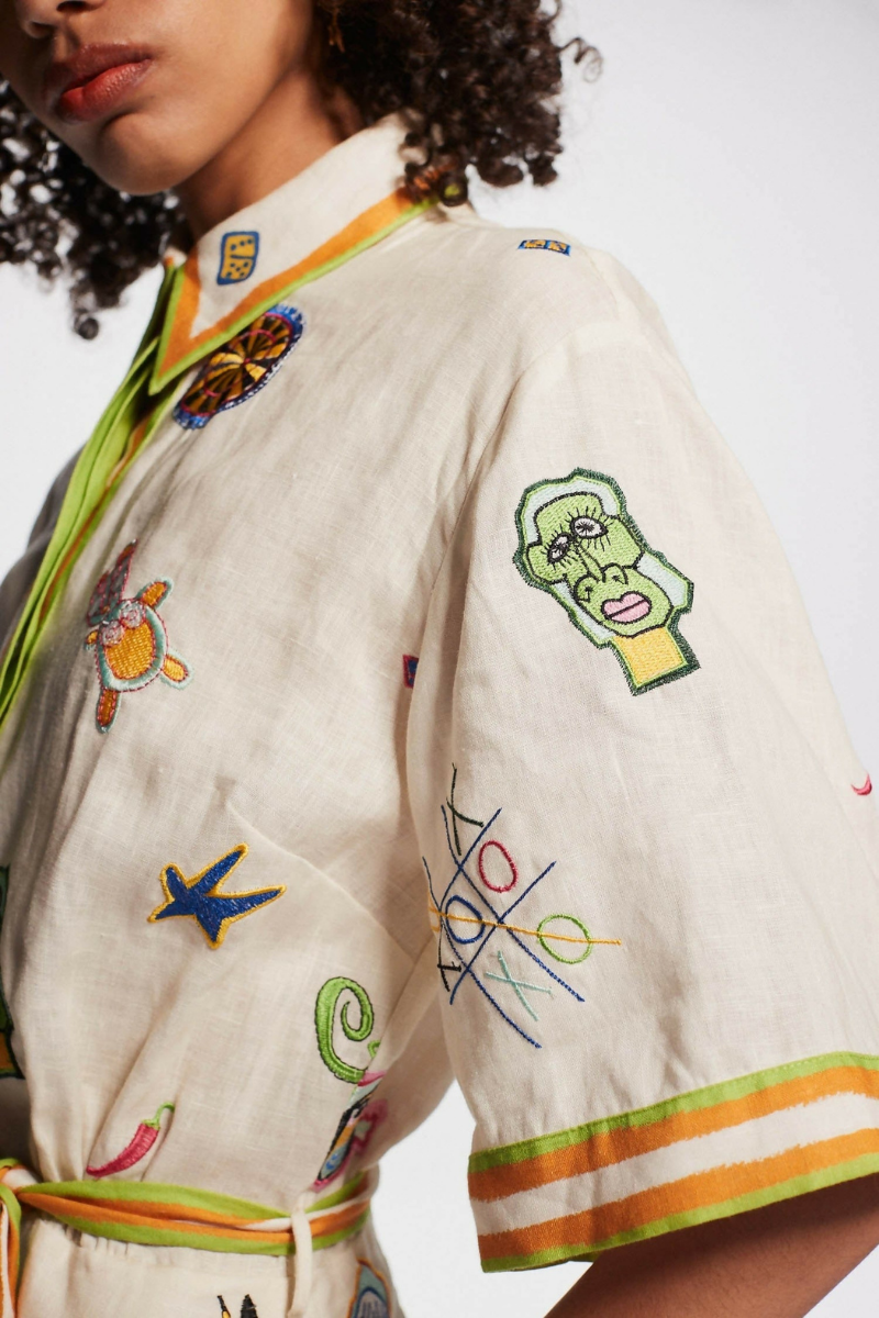 Embroidered Patch Collar Tie Waist Button Front Short Sleeve Romper