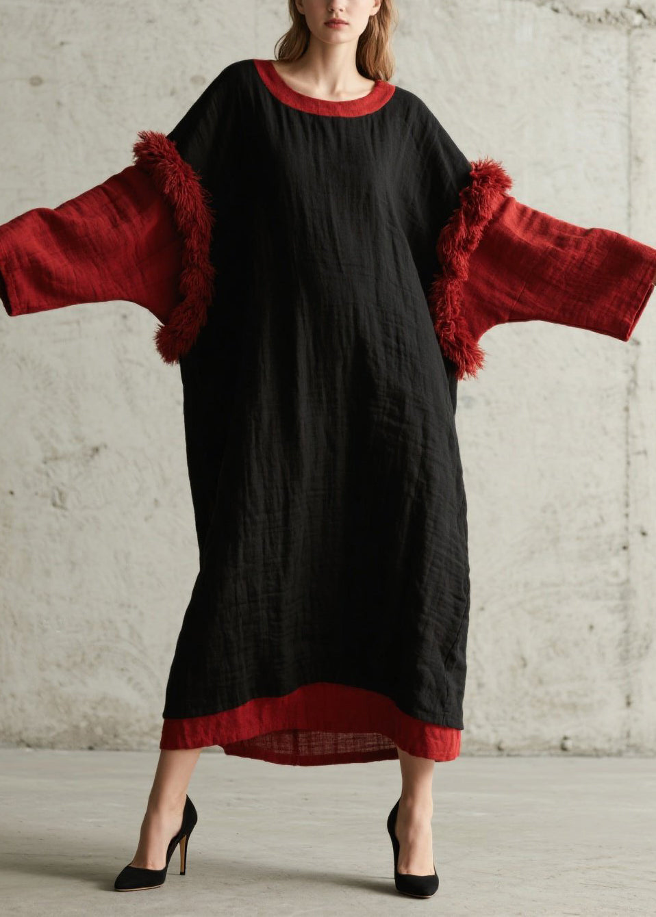 Round Neck Colorblock Faux Fur Trim Crinkle Texture Oversized Maxi Dress
