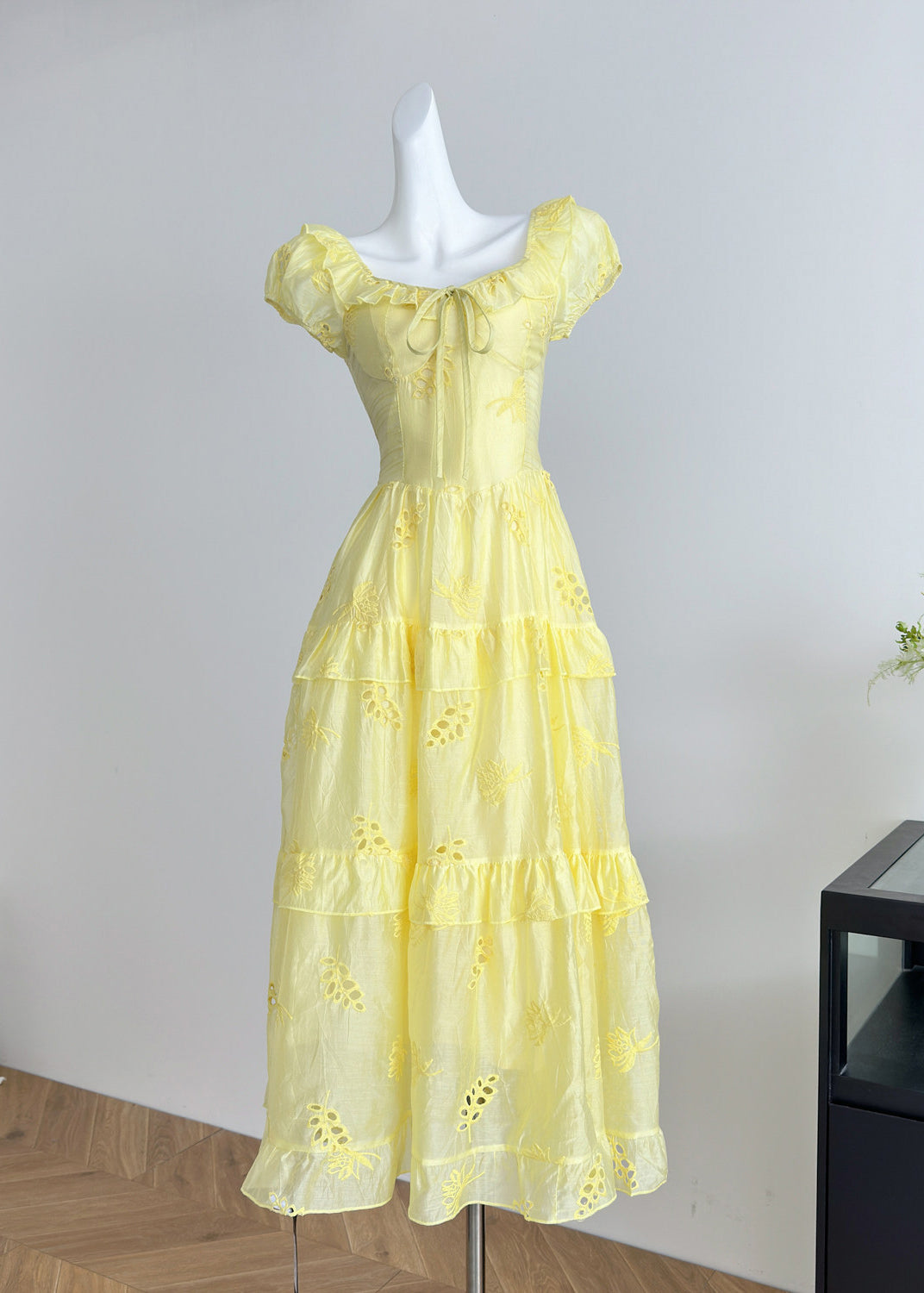 Square Neck Ruffle Bow Cap Sleeve Eyelet Embroidery Tiered Midi Dress