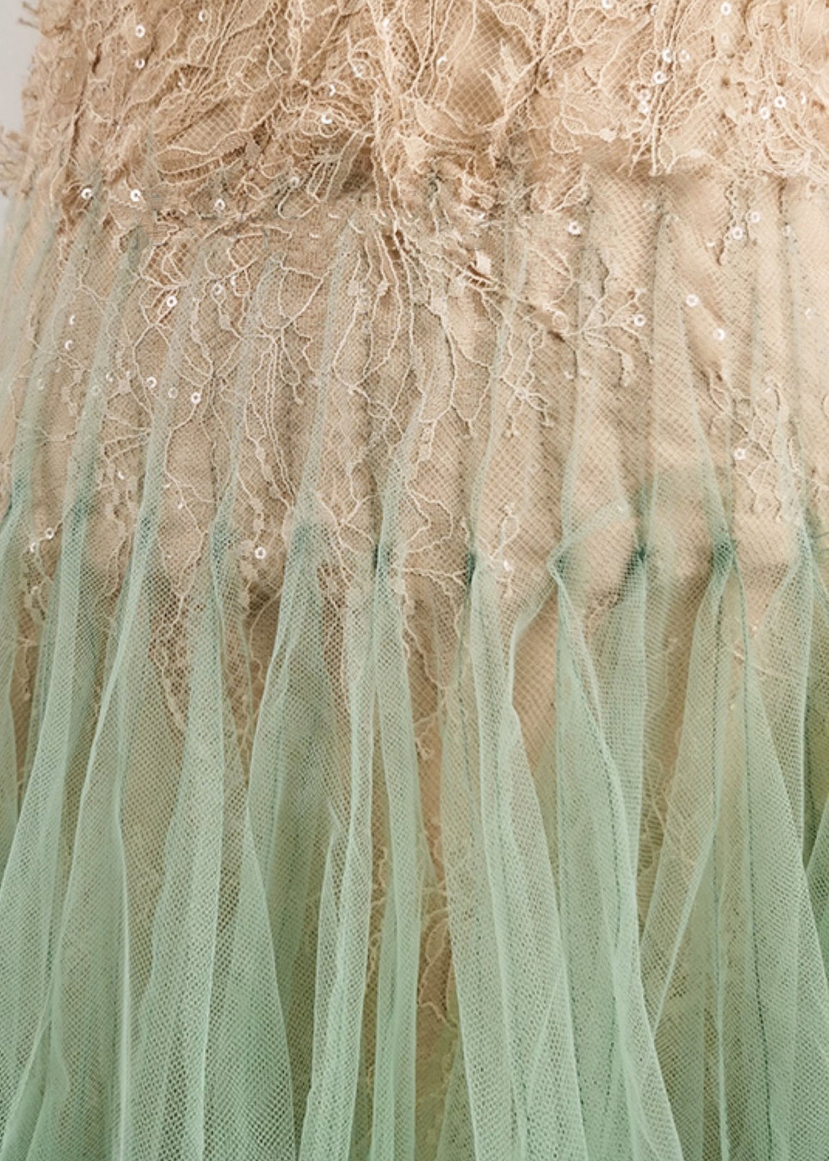 Mock Neck Lace Embroidered Cap Sleeve Pleated Tulle Midi Dress