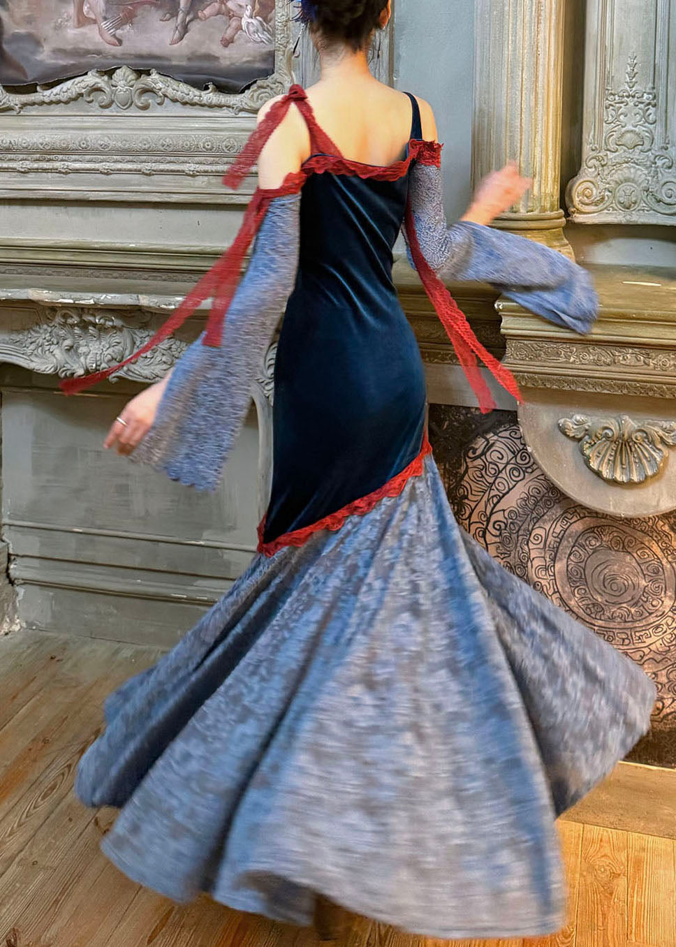 Velvet Cold-Shoulder Floral Embroidery Split Bell Sleeve Lace Maxi Gown