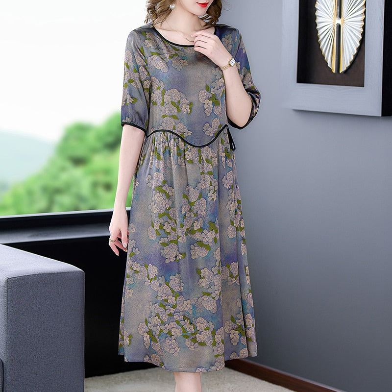 Round Neck Wavy Contrast Trim Short Sleeve Floral Print Midi Dress