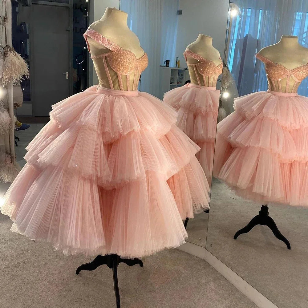 Charming Pink Short Prom Dresses Off The Shoulder See Through Tutu Skirt Layers Cocktail Party Dress Lace Up Back Evening Gowns