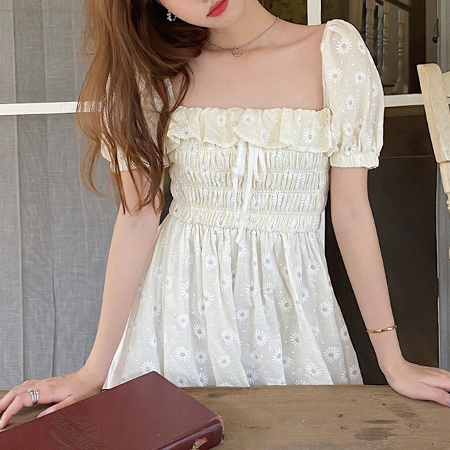 Square Neck Puff Sleeve Smocked Bodice Daisy Print Babydoll Mini Dress
