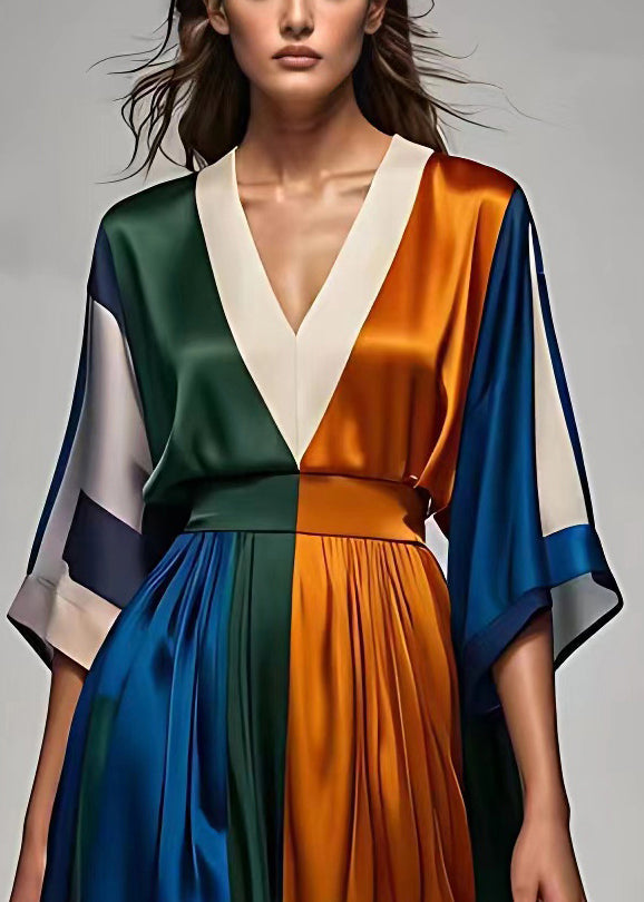 Plunging V-Neck Kimono Sleeve Colorblock Pleated Satin Maxi Dress