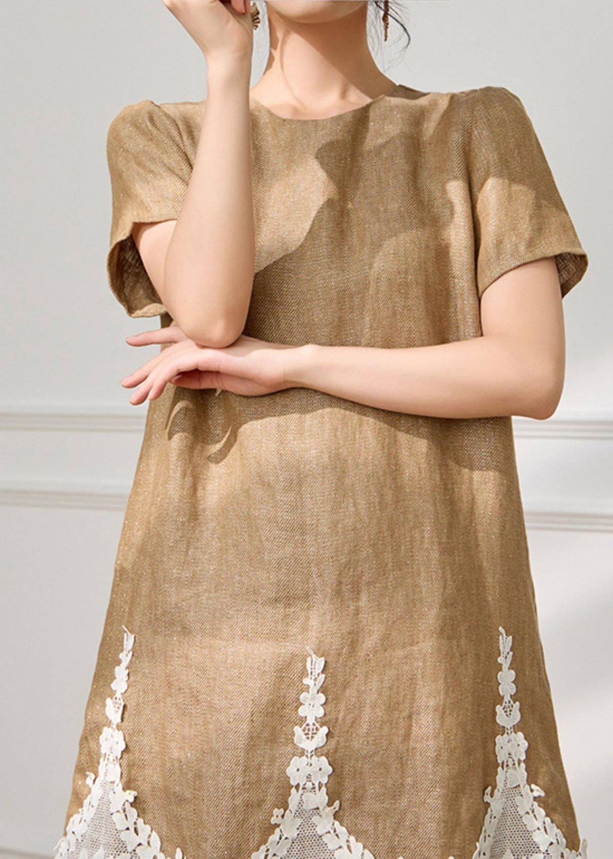 Crew Neck Textured Lace Applique Panel Lace Trim Shift Dress
