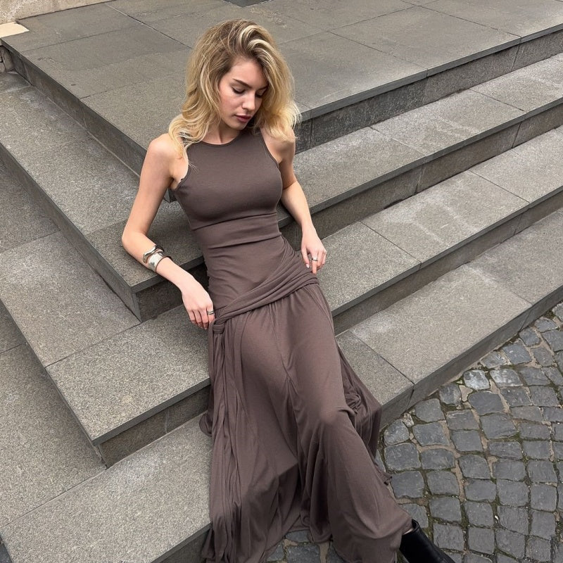 Aarna Pleated Splicing Maxi Dress