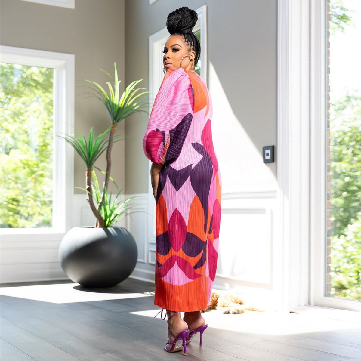 Crew Neck Puff Sleeve Abstract Print Plisse Belted Midi Dress