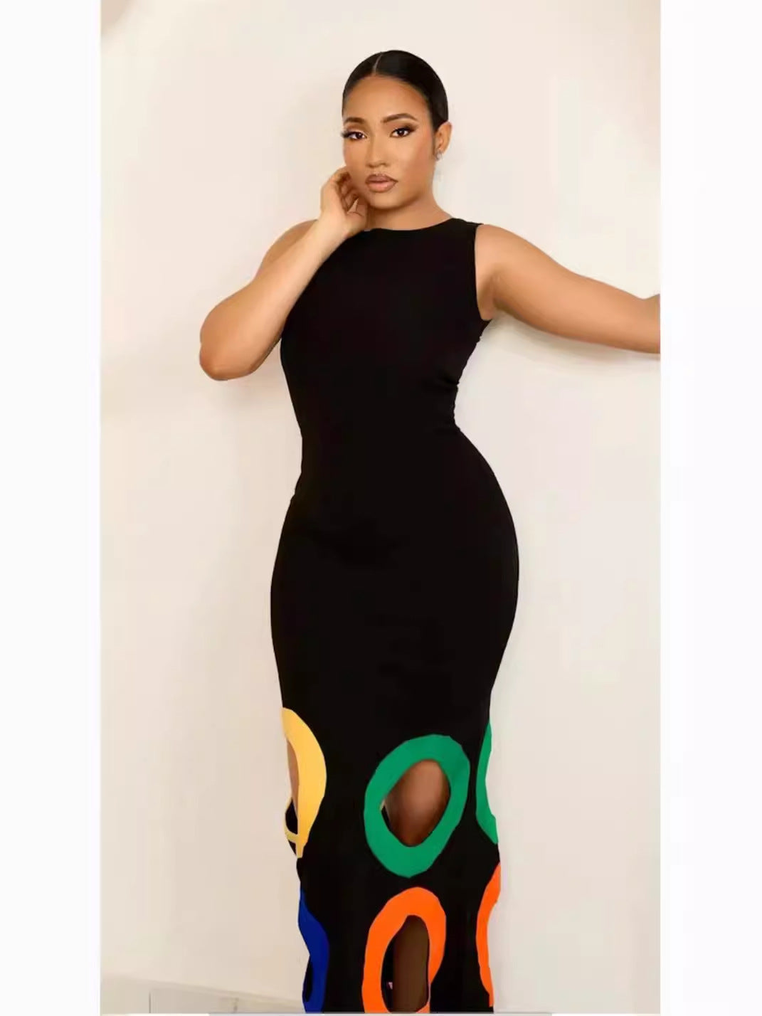 Round Neck Sleeveless Colorblock Ring Cutout Column Maxi Dress