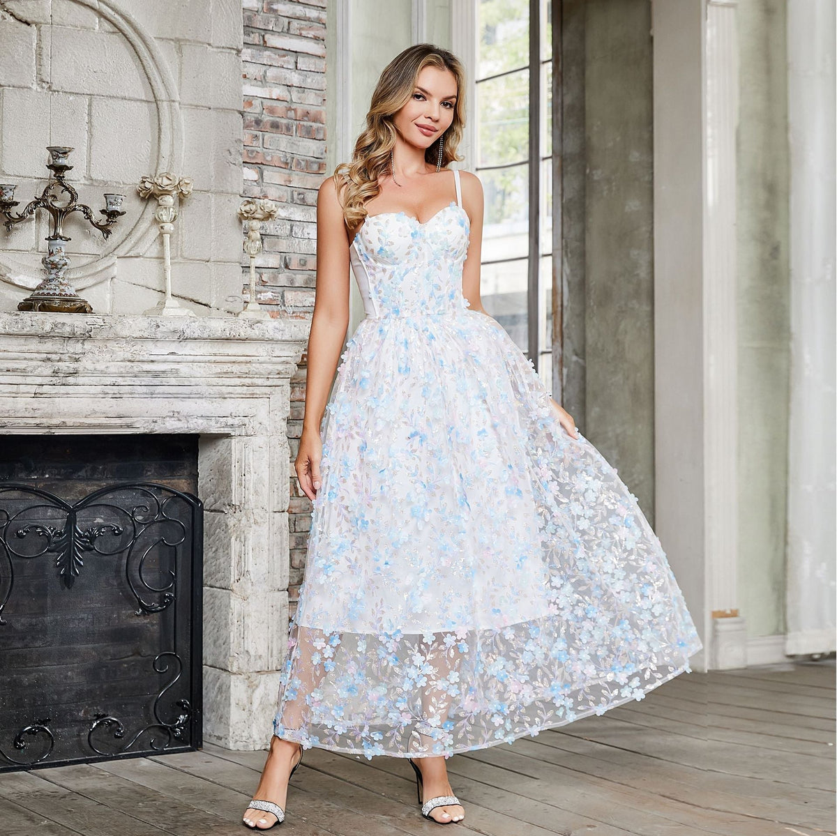 Sweetheart Spaghetti Strap Corset Bodice 3D Floral Applique Mesh Midi Dress