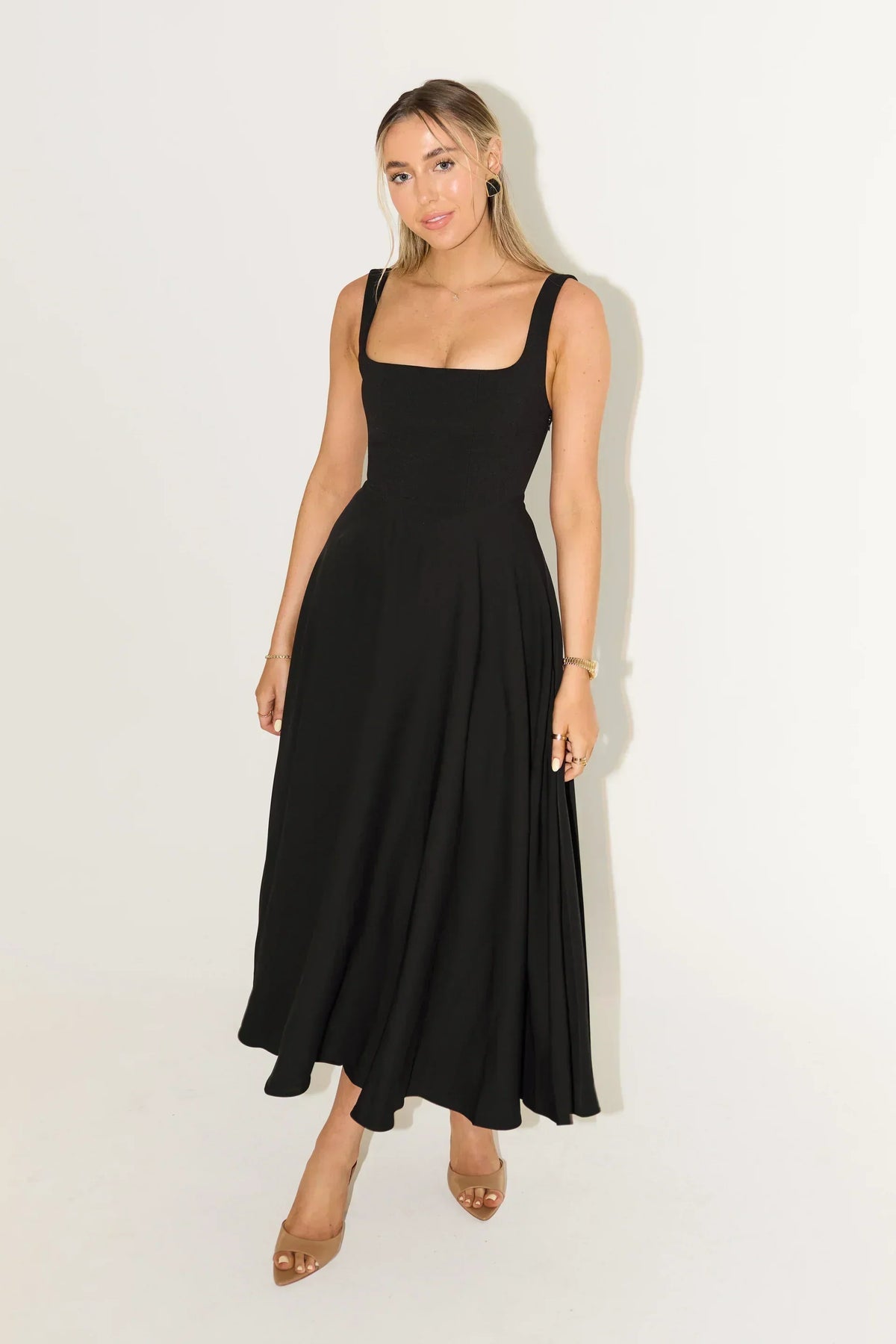 Square Neck Sleeveless Basque Waist A-Line Midi Dress