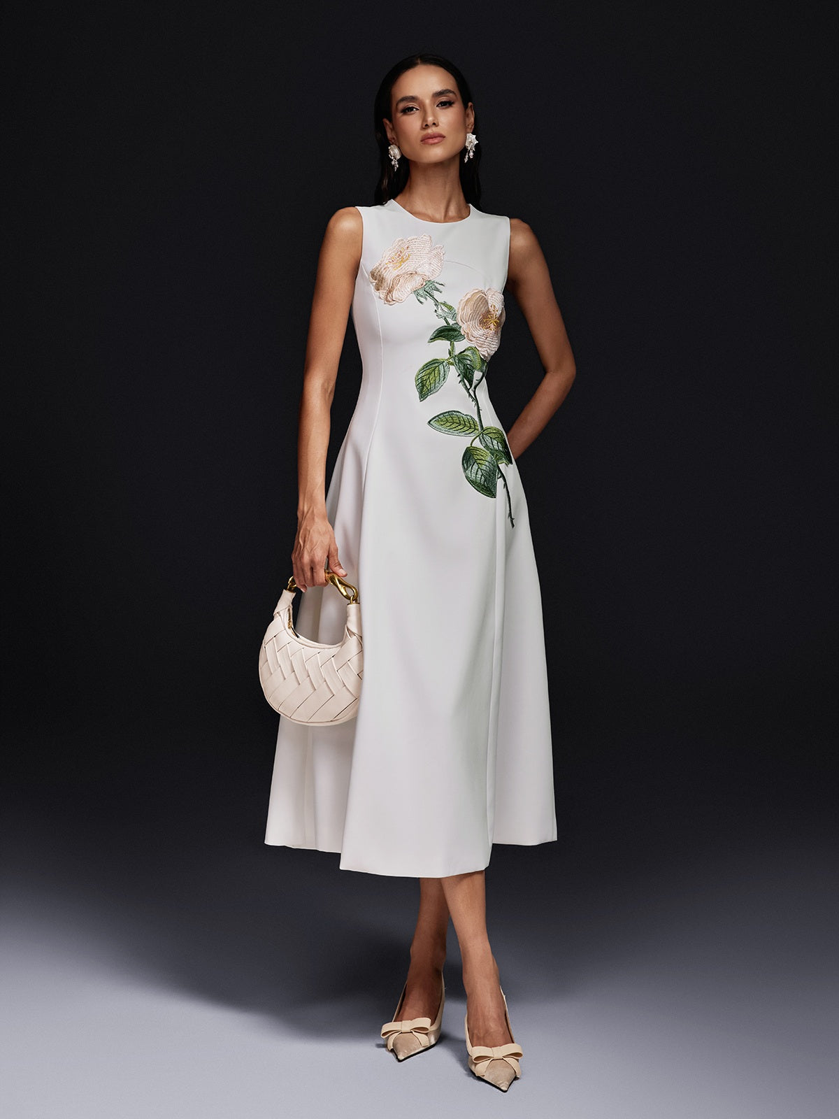 Round Neck Sleeveless Diagonal Embroidery Structured A-Line Midi Dress