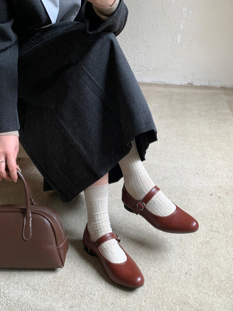 Fashion Women Flats Brand Design Square Toe Women Ballet Shoes Casual Buckle Strap Female Dress Shoes Low Heels Mu