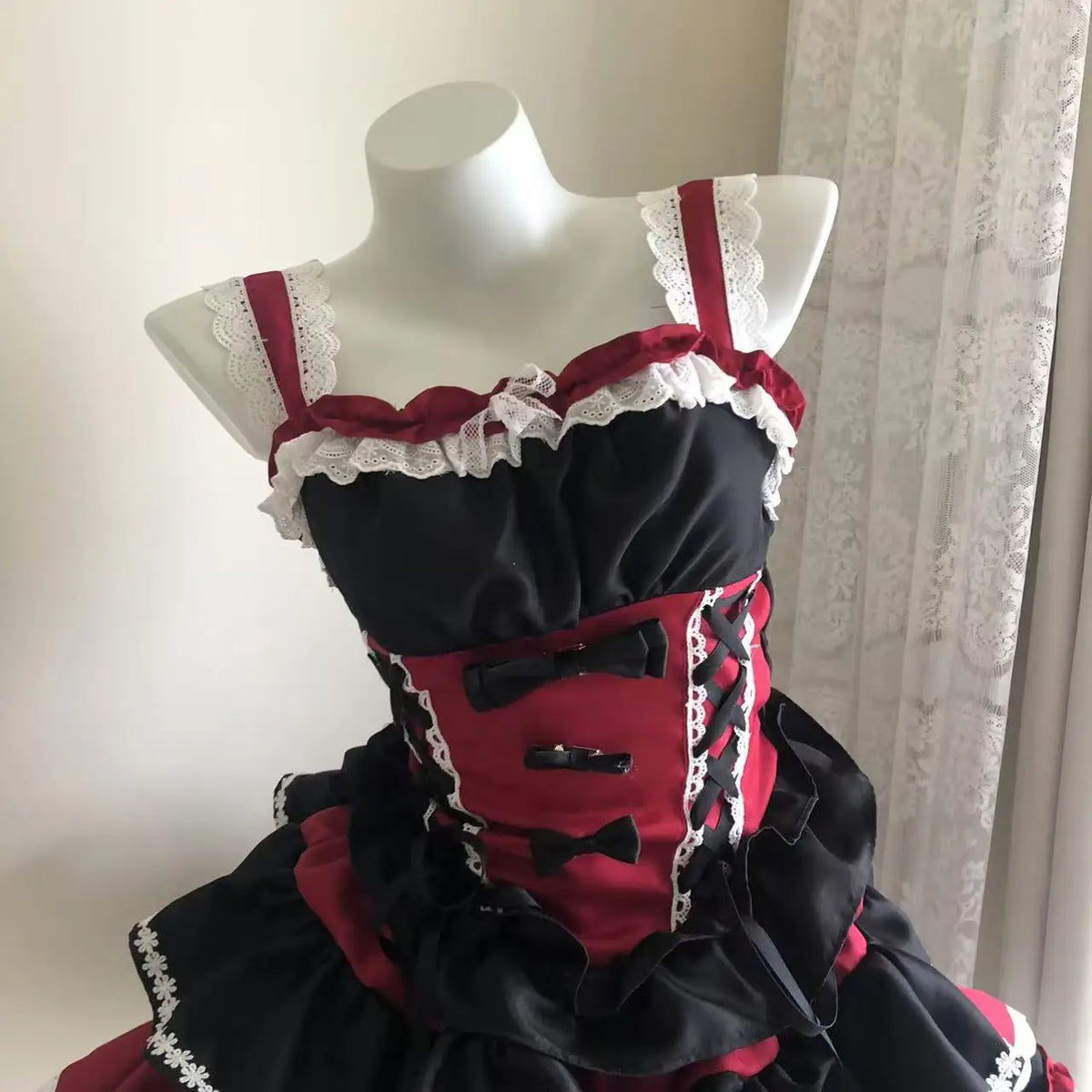 New Lolita Japanese Maid Suit Suspender Lace Bow Upper and Lower Suit Two-dimensional Sweet Cute Cos Comic Show Cake Skirt