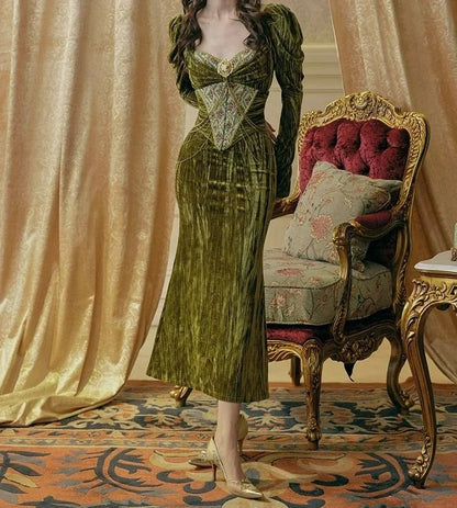 Autumn and Winter New Retro Green Velvet Fishbone Dress Fishbone Waist Seal Mature Skirt（Without A Chain）