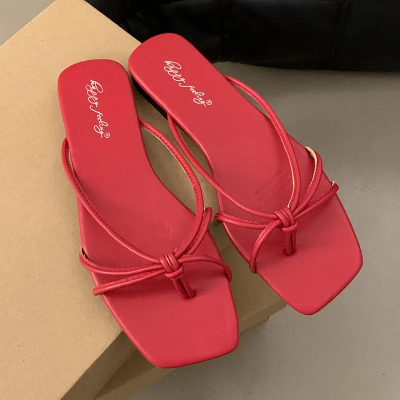 Red Summer Women Slippers Fashion Women's Narrow Band Flat Flip Flop Shoes Ladies Casual Outdoor Beach Slides Sandalias Muj