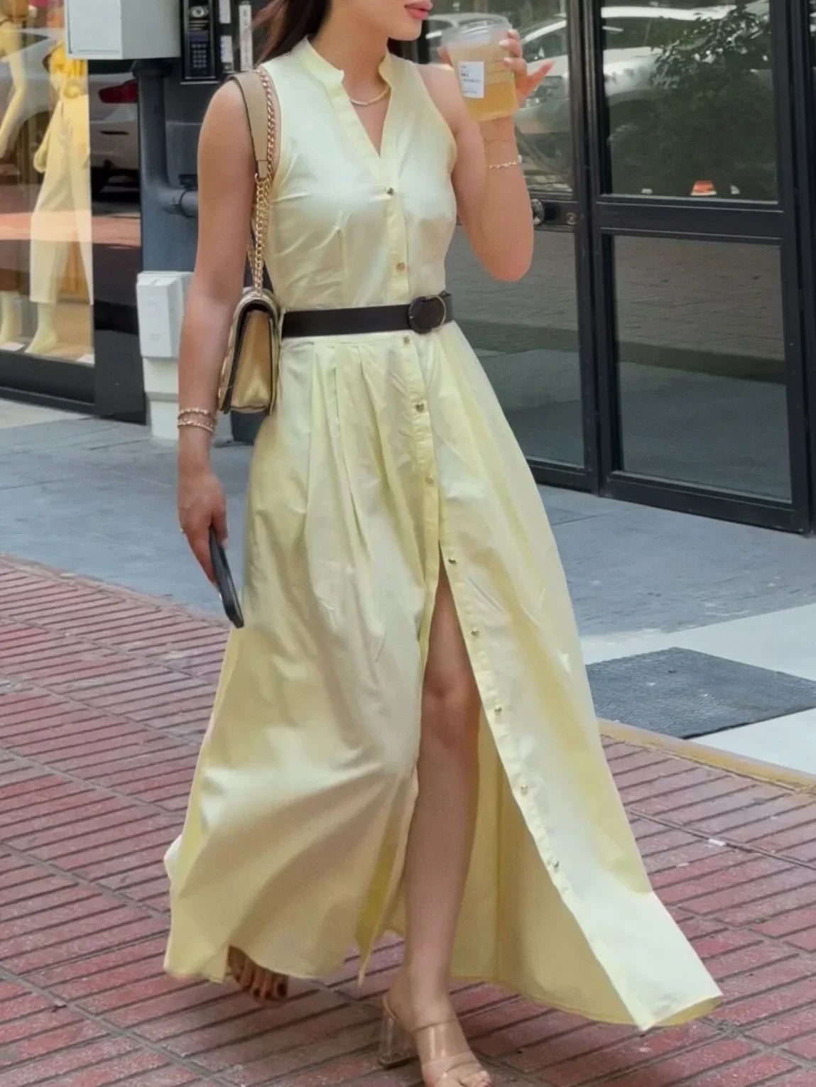 Casual Fashion Women's Dress Solid Color Round Neck Sleeveless Single Breasted Drape Belt Dress New Commuter Pleated Dress