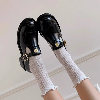 Metal Flower Heeled Sandals Round Toe Shoes For Woman Patent Leather Zapatos De Tacón Mujer Elegantes Belt Buckle صنادل بكعب2024
