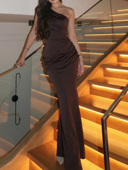 Sexy One Shoulder Sleeveless Maxi Dress Women Summer Fashion Diagonal Collar Satin Patchwork Ruched Slim Party Long Dress