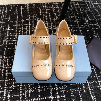 French Mary Jane Thick Heel Women's Shoes Hollow Out Spring 2025 Fashion Patent Leather Metal Buckle Office Dress Pumps Vintage