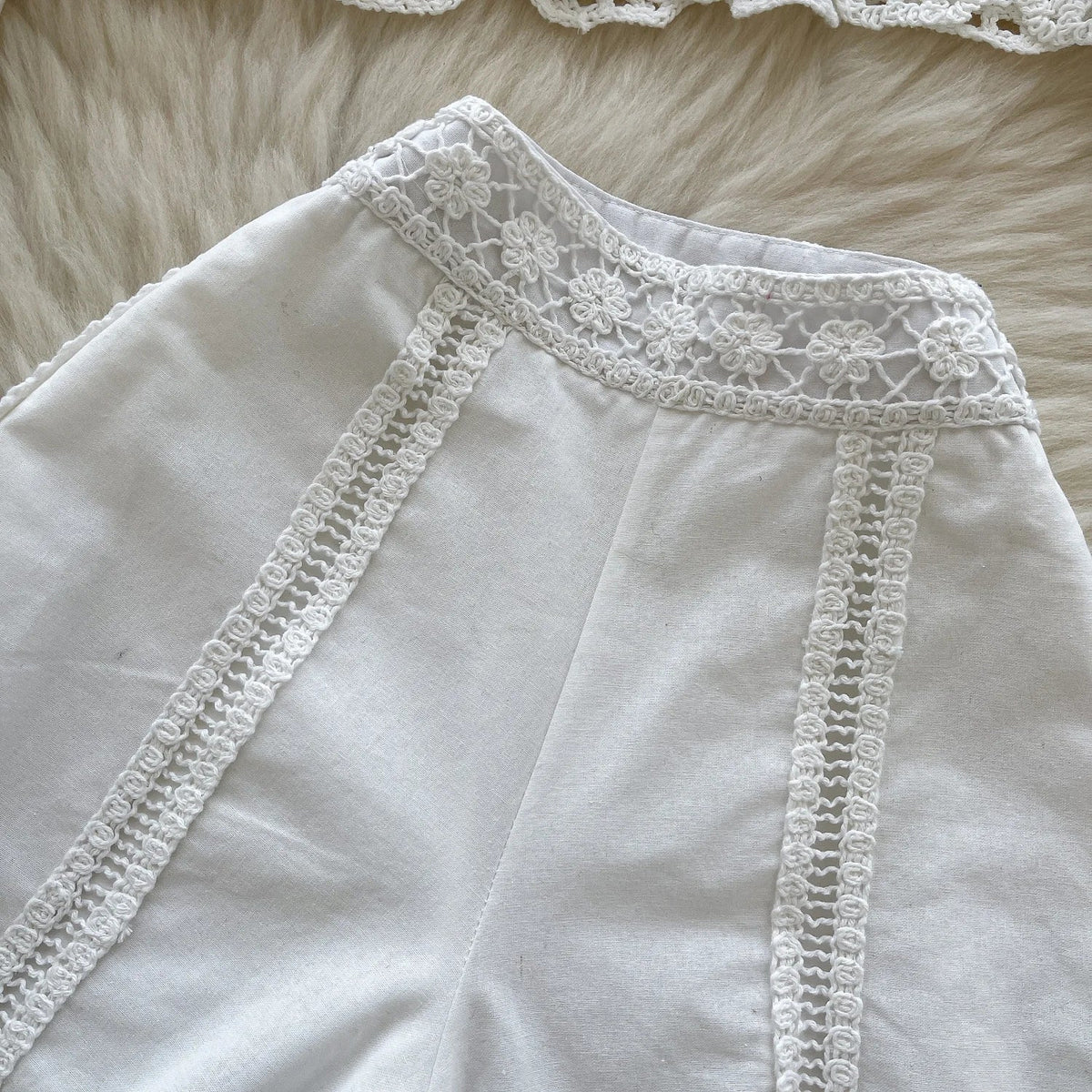 Crochet Patchwork Shorts Sets Women Single Breasted Lapel Collar Long Sleeve Blouse Summer Casual Fashion White Two-piece Set