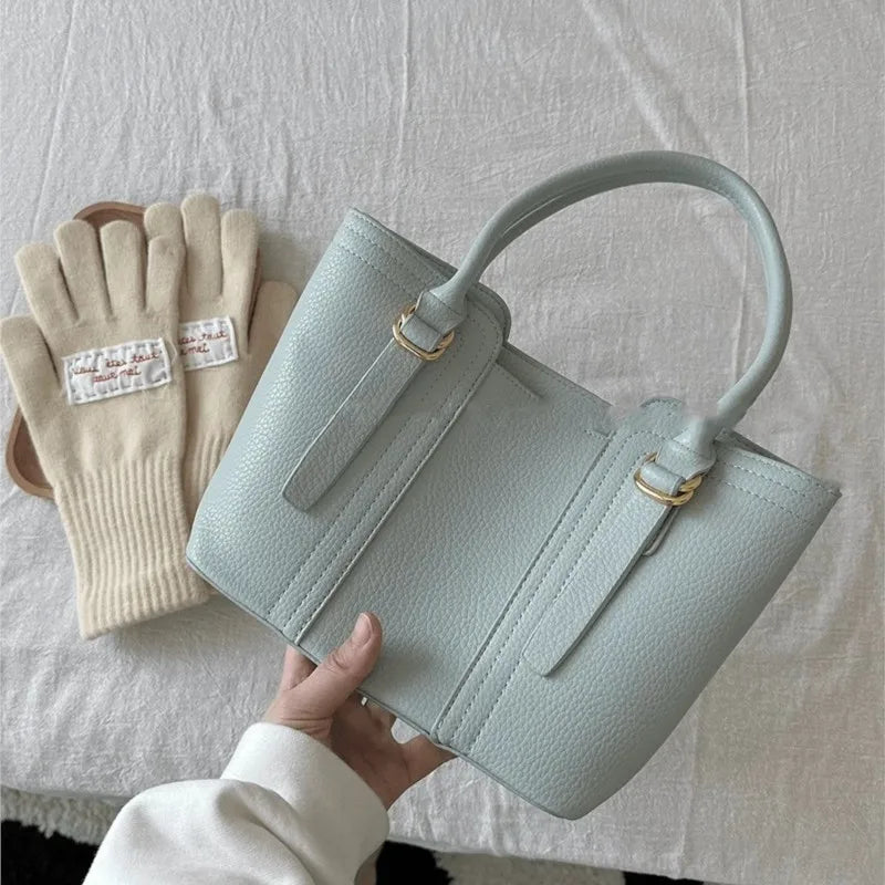 Mint Green Simple Large Capacity Shoulder Bag Women 2025 New Spring Summer Tote Bag Ladies Versatile Fashionable Handbag