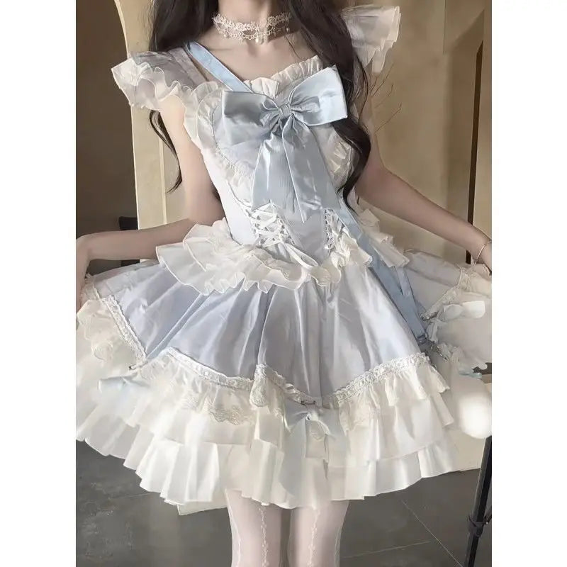Lolita's cute and girlish design, with a ruffled bow and color-blocking lace puffy skirt