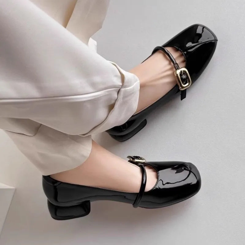 Women's Mary Janes Shoes Patent Leather Dress Shoes Square Toe Pumps Low Heels Big Buckle Spring Autumn Zapatos Mujer 1802N