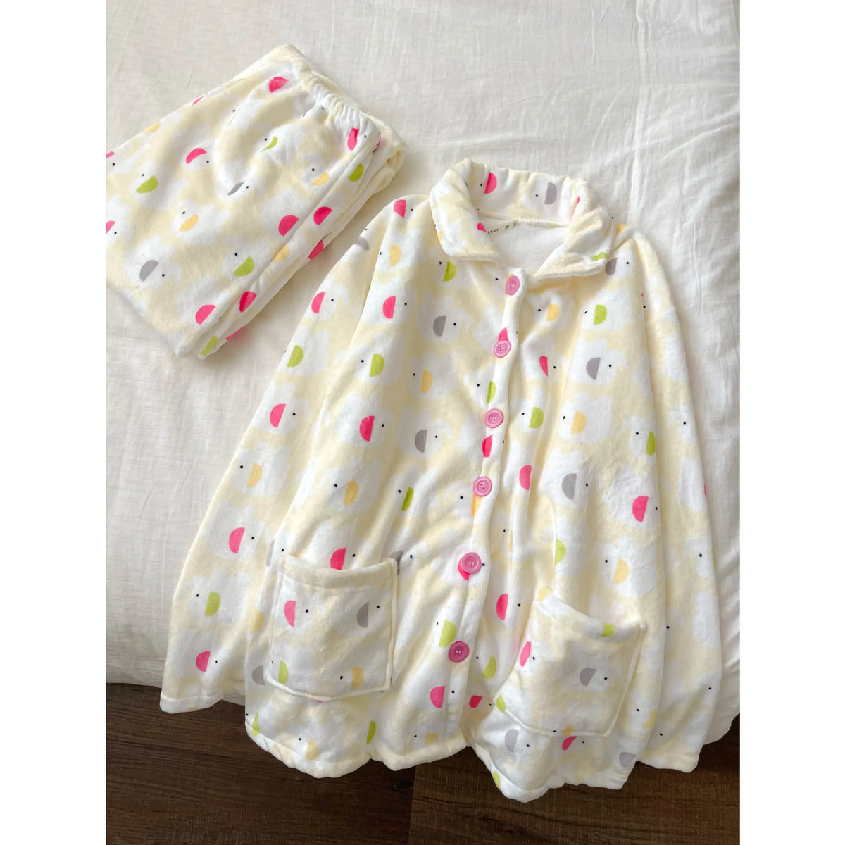 Cute Coral Fleece Long-Sleeve Womens Pants Set Winter 2026 Casual Home Wear Thick Fleece Lined Can Be Worn Outerwear Pajamas Set
