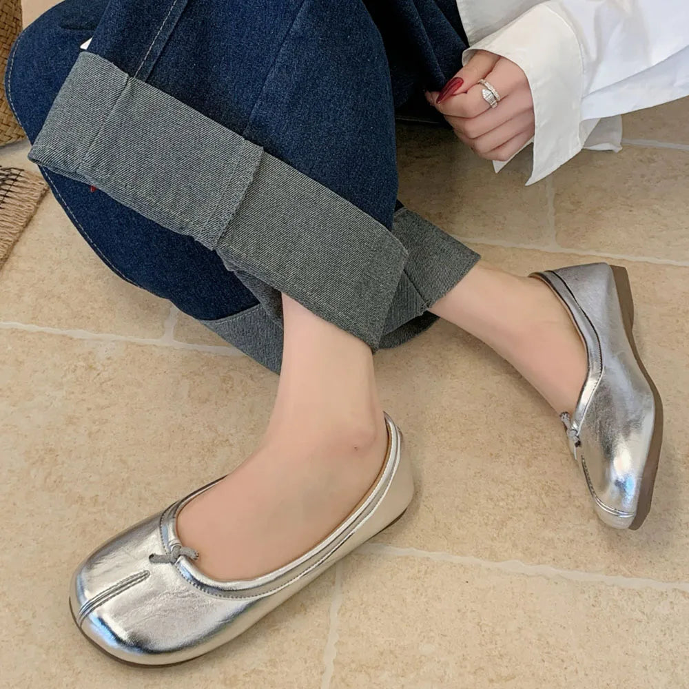 Women's Shiny Silver Ballet Flat Shoes Fashion Metallic Leather Slip-on Comfort Daily Commute Dating Dress Flat Mary Janes Shoes