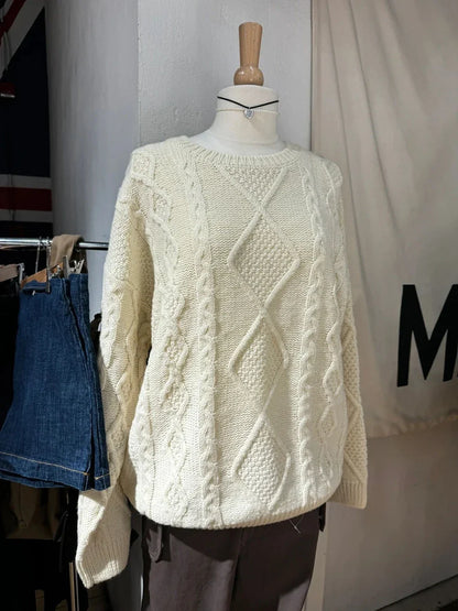 Twisted Flower Beige Thick Sweater Women Autumn O-Neck Loose Knitted Jumpers Sweet Preppy Style Solid Sweet Pullover Sweaters